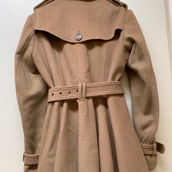 BCBGMAXAZRIA Coat - Picture 4 of 7